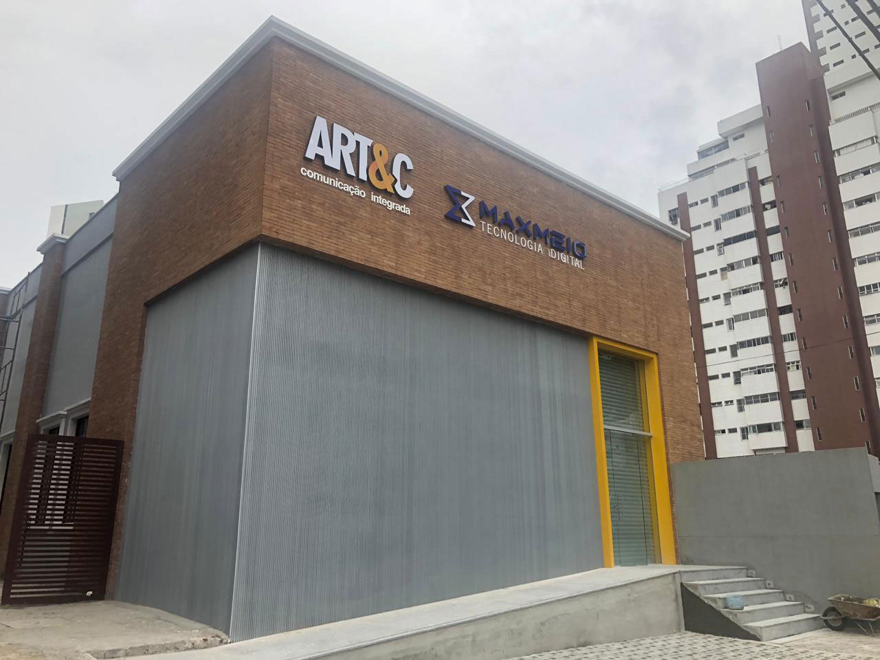 Art&C / Maxmeio